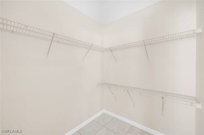 property at 15015 Savannah Dr