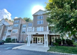 property at 3103 Peer Pl