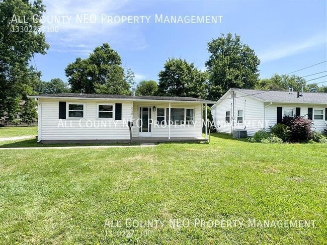 property at 2470 Center Ave