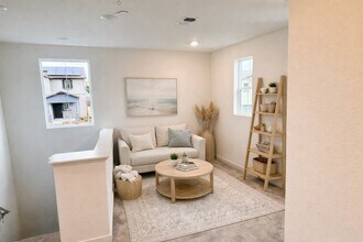 4402 Neptune Cir in Folsom, CA - Building Photo - Building Photo