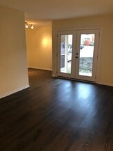 515 Basswood Ave, Unit L112 in Nashville, TN - Building Photo - Building Photo