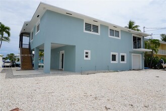 109 Palo De Oro Dr in Islamorada, FL - Foto de edificio - Building Photo