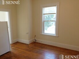 19 Garfield St, Unit 7 in Cambridge, MA - Building Photo