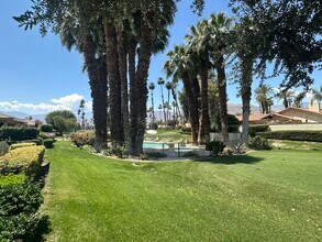 347 Gran Via in Palm Desert, CA - Building Photo - Building Photo