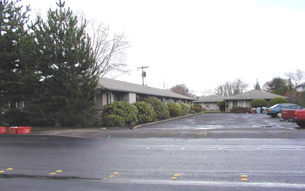 5810-5880 SW Hall Blvd Apartments | Beaverton, OR Apartments For Rent