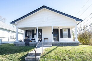 423 Villa Ave in Indianapolis, IN - Building Photo