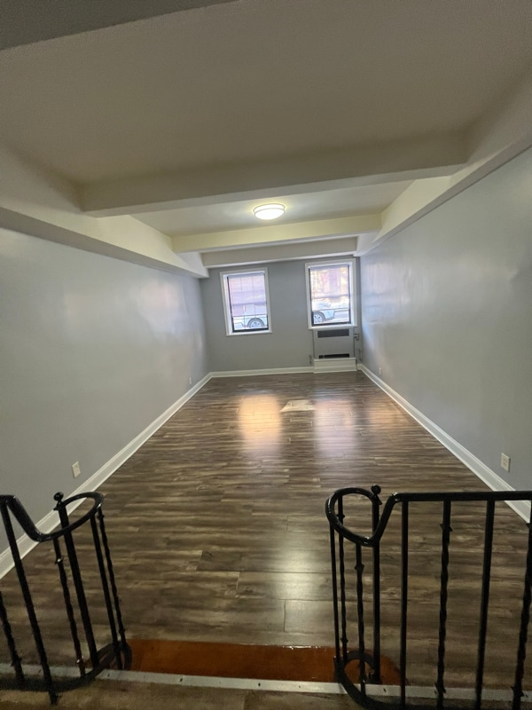 7 Chestnut St in East Orange, NJ - Building Photo - Building Photo