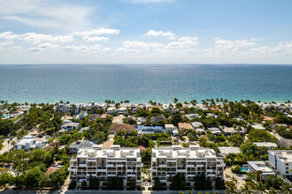 3030 N Ocean Blvd in Fort Lauderdale, FL - Building Photo - Building Photo