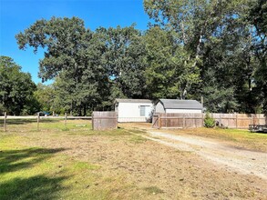 29303 Lazy Pine Dr in Huffman, TX - Building Photo - Building Photo