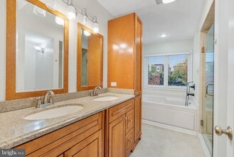 2322 Wallace St in Philadelphia, PA - Building Photo - Building Photo