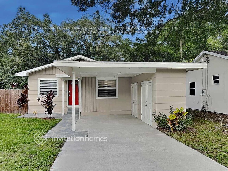 1317 S Mellonville Ave in Sanford, FL - Building Photo