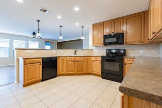 2019 Woodway Dr in Leander, TX - Building Photo - Building Photo