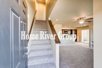4771 N Morninggale Dr in Boise, ID - Building Photo - Building Photo
