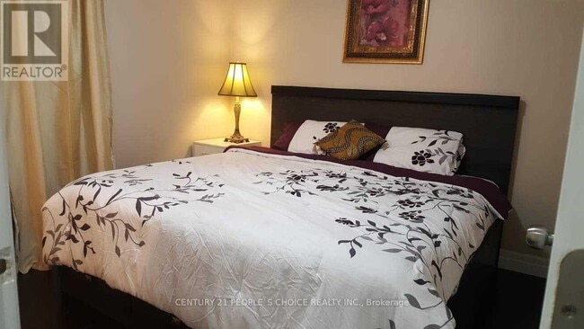 property at 186 Maurice Dr