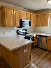 144 Bald Eagle Blvd, Unit 2 in Hollister, MO - Building Photo - Building Photo