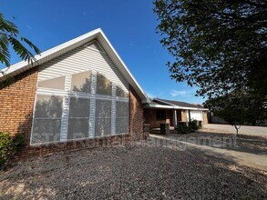 1697 Stucki Dr in Santa Clara, UT - Building Photo - Building Photo