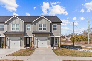 4891 Ancient Glacier Ln in Knoxville, TN - Building Photo