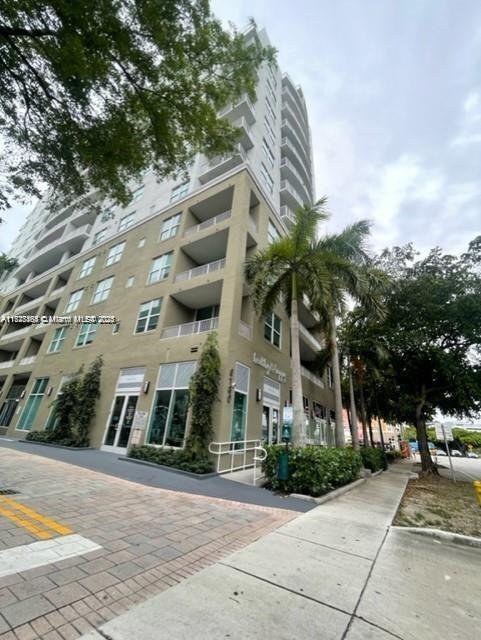 3180 SW 22nd Terrace in Miami, FL - Building Photo