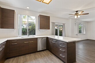42033 Acacia Way in Temecula, CA - Building Photo - Building Photo