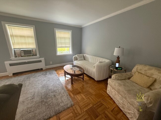 312 Washington St in Wellesley, MA - Building Photo - Building Photo