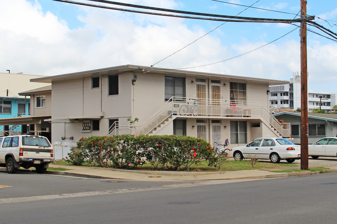 2982 Winam Ave in Honolulu, HI - Building Photo