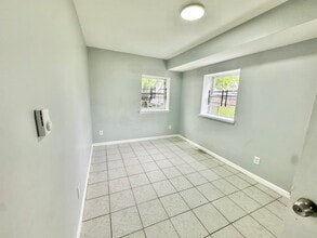 531 S 18th St in Newark, NJ - Building Photo - Building Photo