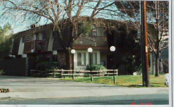 2696 Jones Rd in Walnut Creek, CA - Building Photo - Building Photo