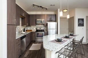 Metrocenter N Rhodes Park Apartments For Rent Nashville Tn One Metrocenter Apartments
