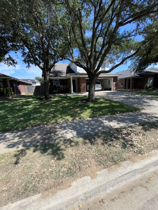 property at 3809 Willie Mays Ln