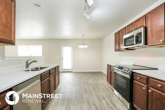 4111 Vershire Ave in Greensboro, NC - Foto de edificio - Building Photo