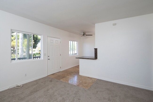 property at 947 Oak Ave