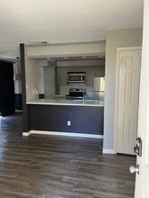 5616 Emerald Forest Dr in Austin, TX - Building Photo - Building Photo