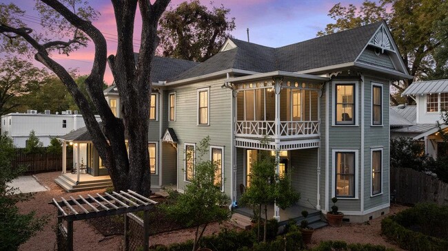 4104 Avenue F in Austin, TX - Building Photo - Building Photo