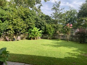 339 Mt Royall Dr in Mount Pleasant, SC - Foto de edificio - Building Photo