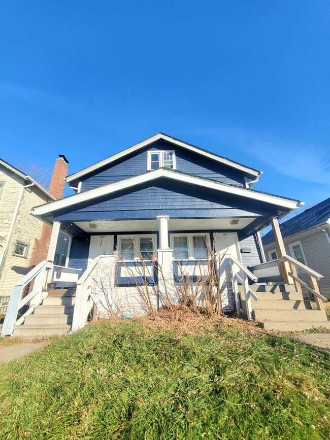 property at 1522-1524-1524 Loretta Ave