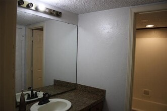 2416 Majestic Dr in Plano, TX - Building Photo - Building Photo