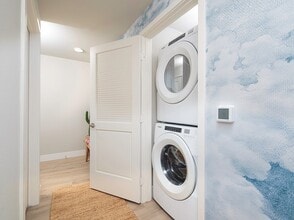 Rivair Apartment Homes in San Diego, CA - Building Photo - Building Photo