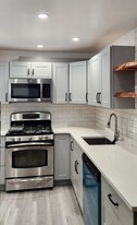 1029 Underhill Ave, Unit 1 Walk - In in Bronx, NY - Building Photo