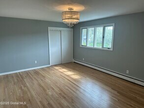 12 Friebel Rd-Unit -2 in Albany, NY - Building Photo - Building Photo