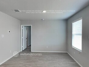 3238 Kornberg Dr in Converse, TX - Building Photo - Building Photo