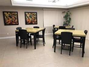 8589 SW 115th Pl in Miami, FL - Building Photo - Building Photo