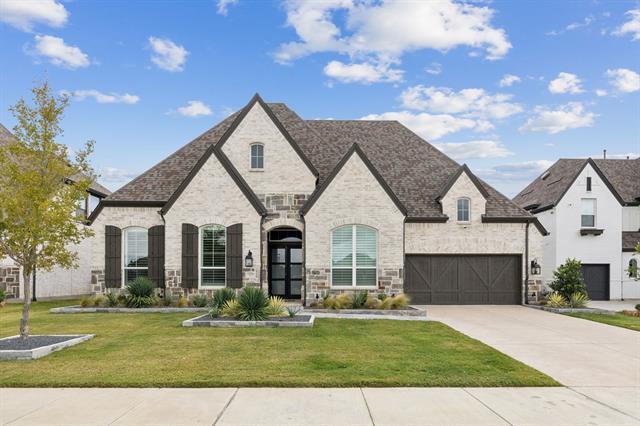 property at 2608 Camden Ct