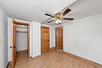 3548 N Bosworth Ave, Unit 1 in Chicago, IL - Foto de edificio - Building Photo