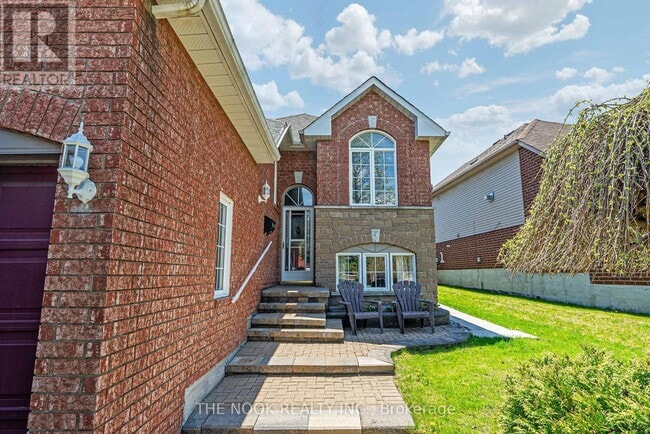 54 Abernethy Crescent in Bowmanville, ON - Building Photo - Building Photo