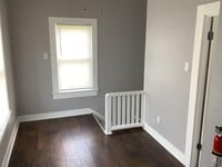 3915 Cotswold St photo'