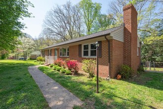 2900 Clintwood Rd in Midlothian, VA - Building Photo - Building Photo