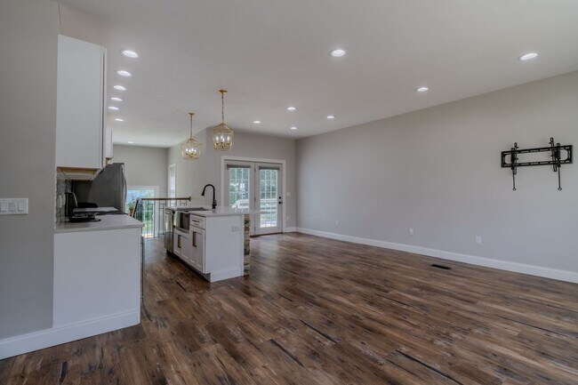 745 Rose St in Traverse City, MI - Building Photo - Building Photo
