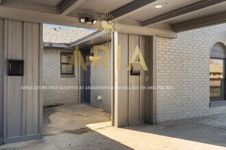 2268 Donna Dr in Norman, OK - Building Photo - Building Photo
