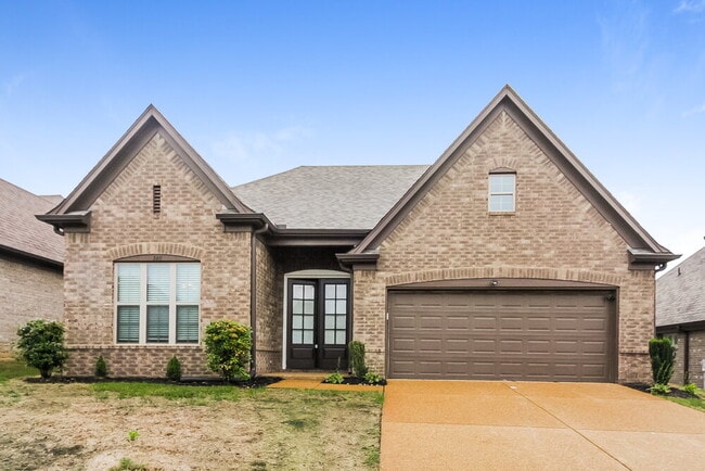 property at 140 Hidden Meadows Ln