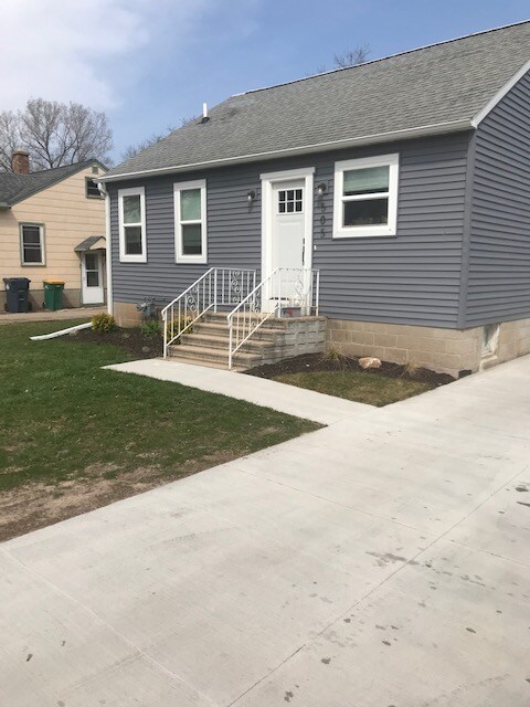 505 E Johnson St in Fond du Lac, WI - Building Photo